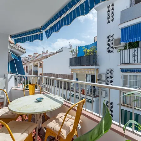 Appartement Charming 2 Bed In Old Town - Pass The Keys