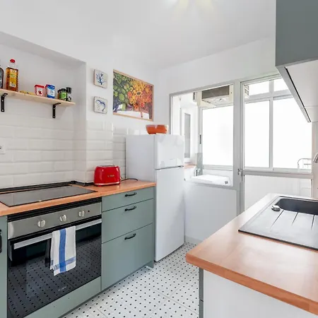 Charming 2 Bed In Old Town - Pass The Keys Appartement Fuengirola